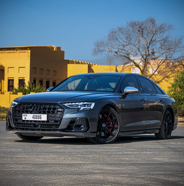 rent audi s8 grey